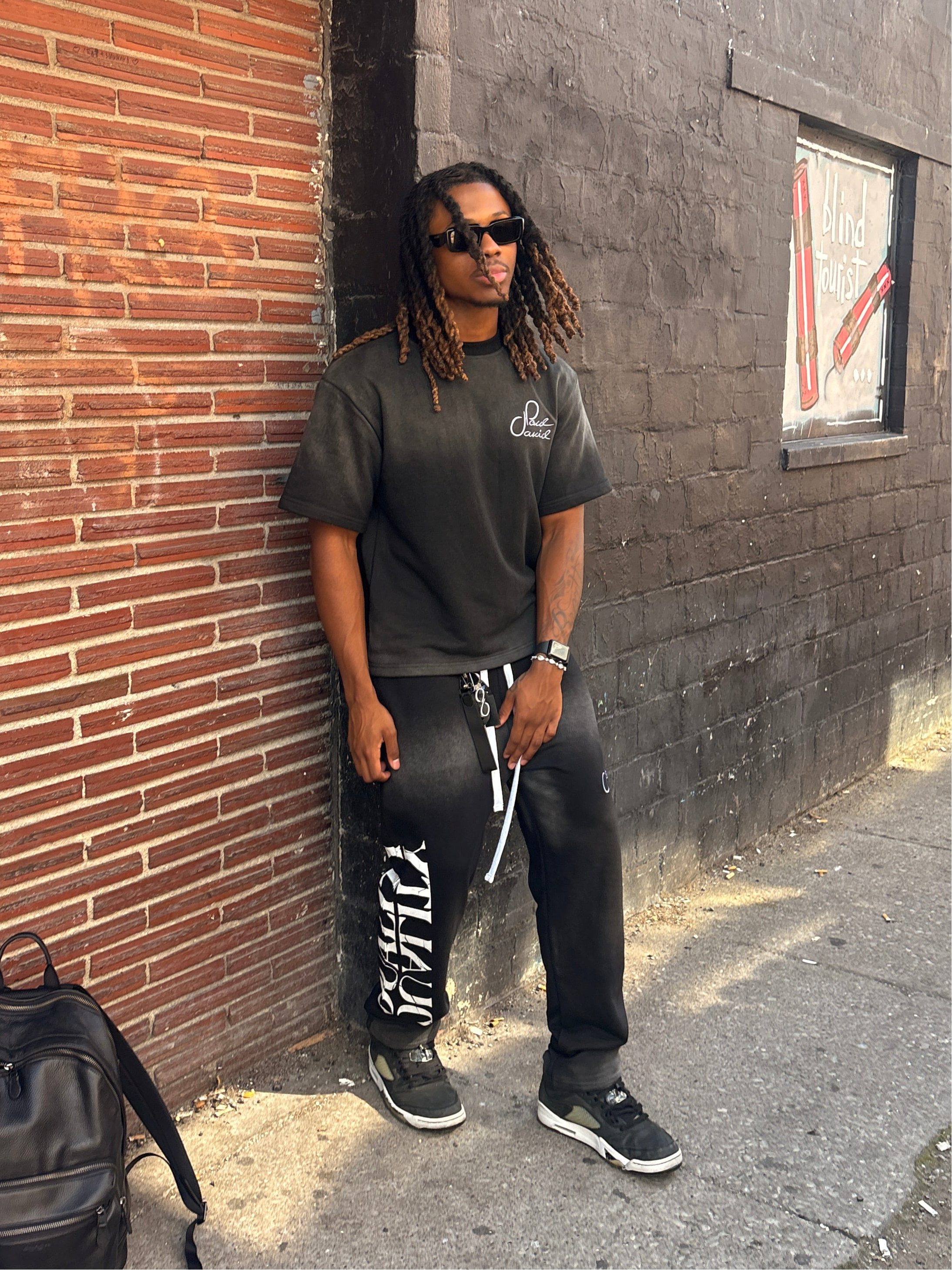 Black Duality Set