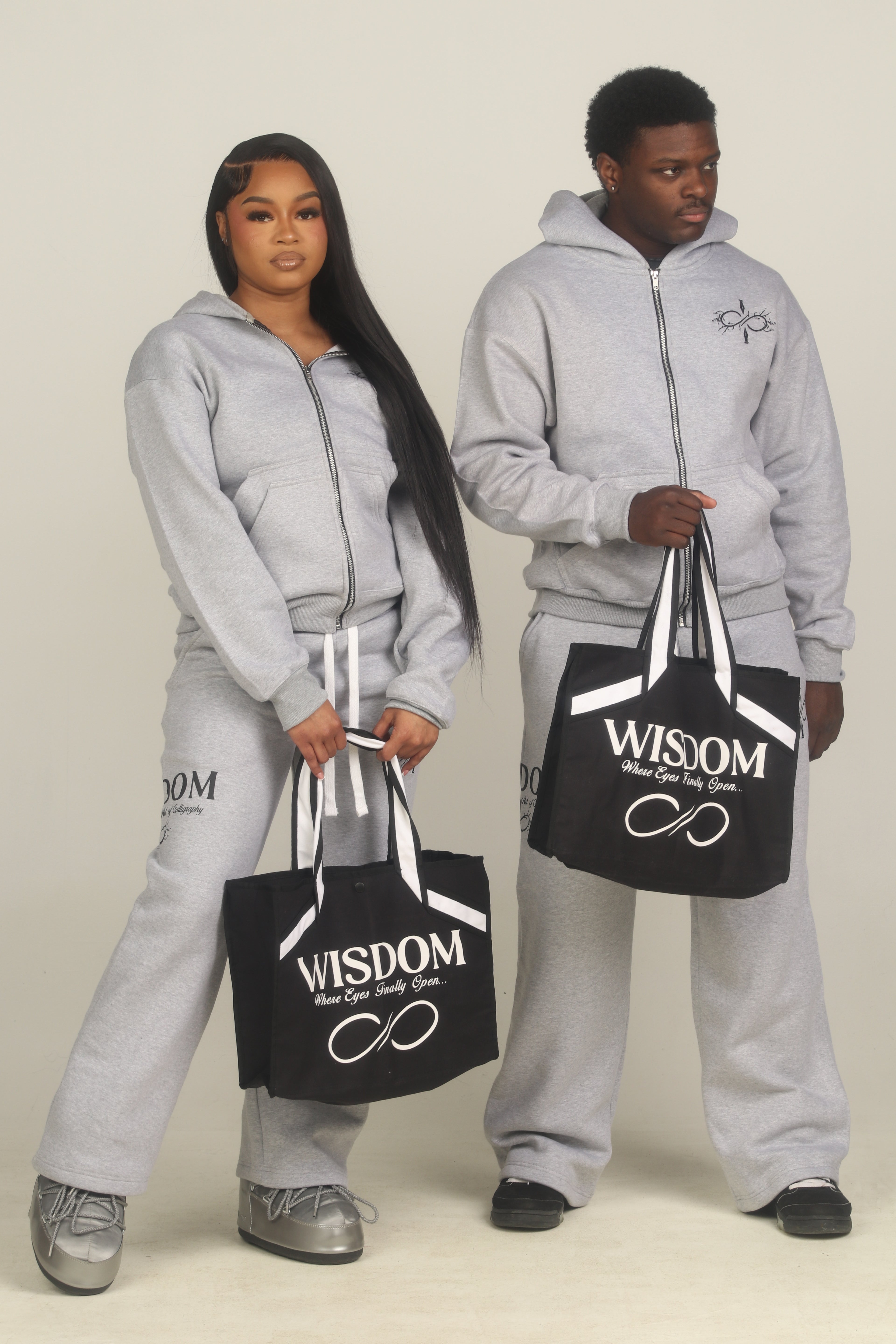 Ash Grey V4 Sweatset