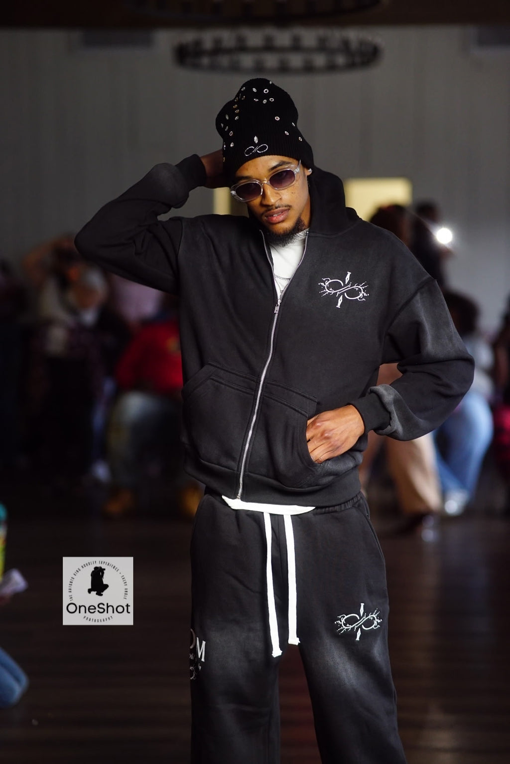 Black V4 Zip-Ups